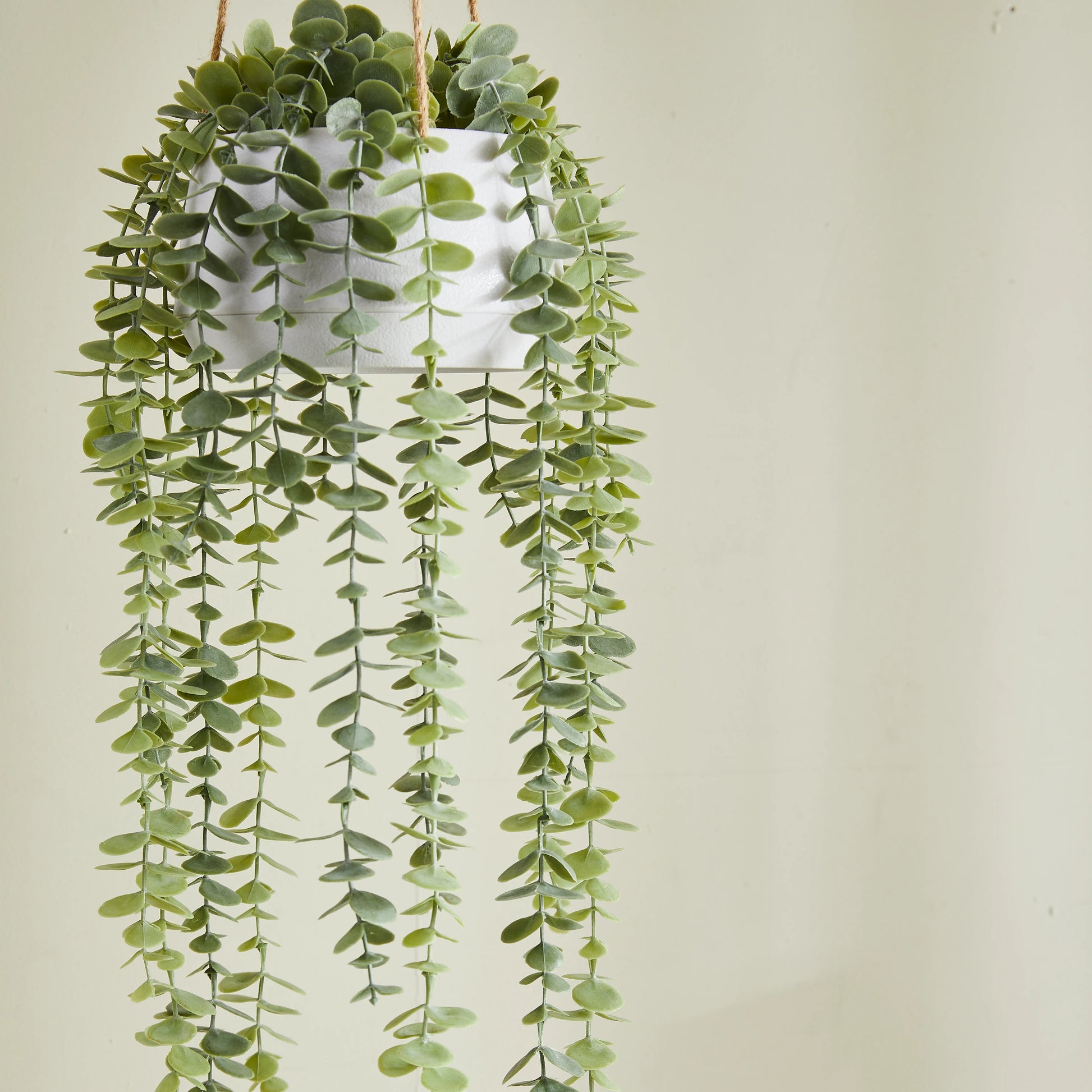 Künstliche Hänge-Eukalyptus - Philemon, 95 cm, Kunstpflanze von aplanta, in Grün, für drinnen