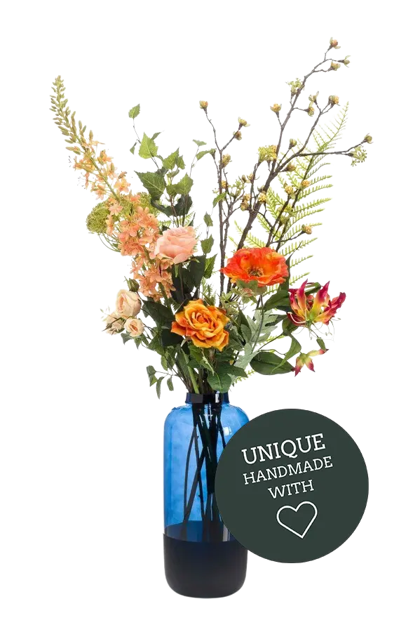 Künstlicher XL Blumenstrauß - Saida auf transparentem Hintergrund mit echt wirkenden Kunstblättern. Diese Kunstpflanze gehört zur Gattung/Familie der "Blumensträuße" bzw. "Kunst-Blumensträuße".